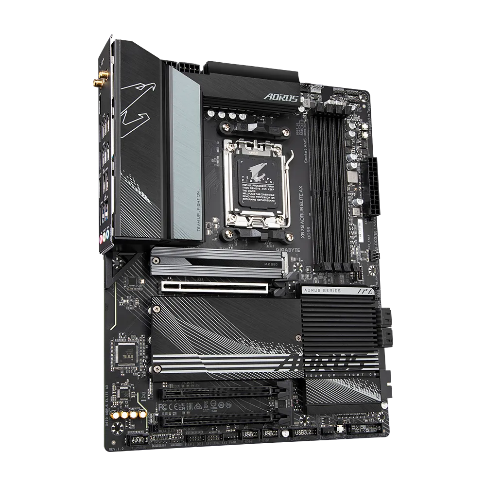 GIGABYTE X670 AORUS ELITE AX