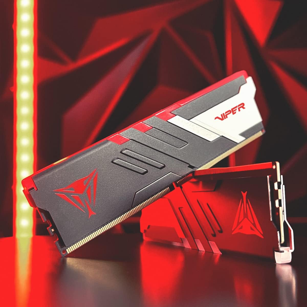 PATRIOT VIPER VENOM RGB DDR5 (PAR)